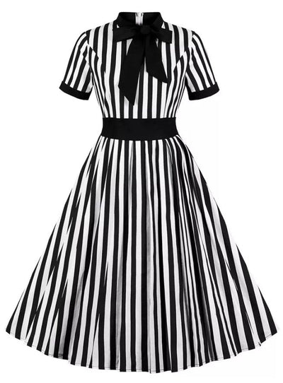 Abito Vintage A Trapezio Con Cintura Con Fiocco