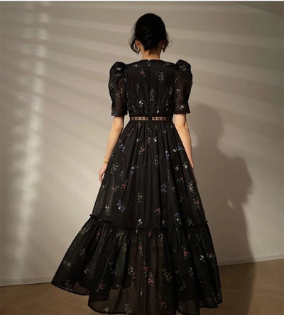 Abito Vintage Nero Con Scollo A V