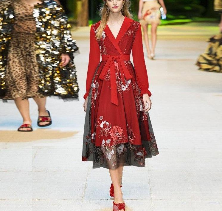 Abito Anni '40 Rosso E Bianco