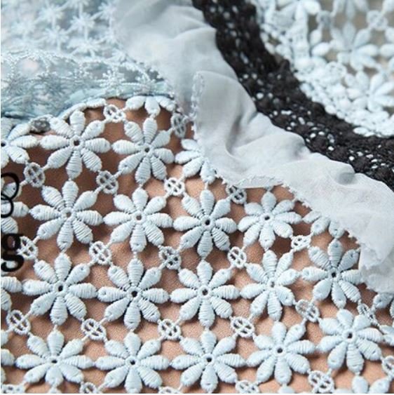 Abito Lungo Vintage Blu Con Volant