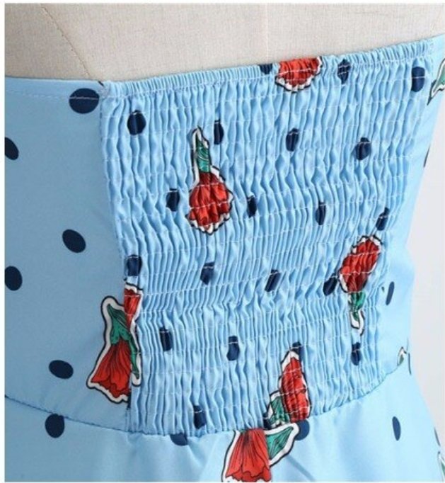 Abito Retrò Con Cintura