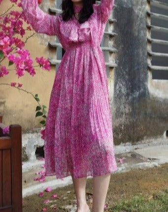 Abito Retrò In Pizzo Viola