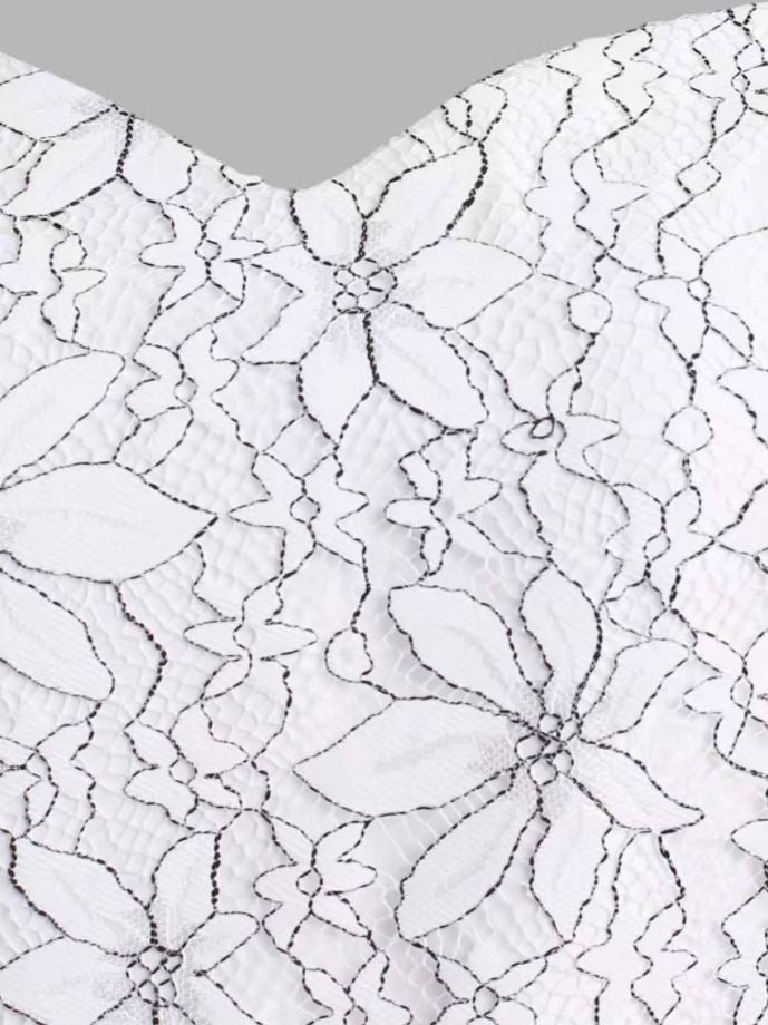 Abito Vintage Con Ricamo Bianco