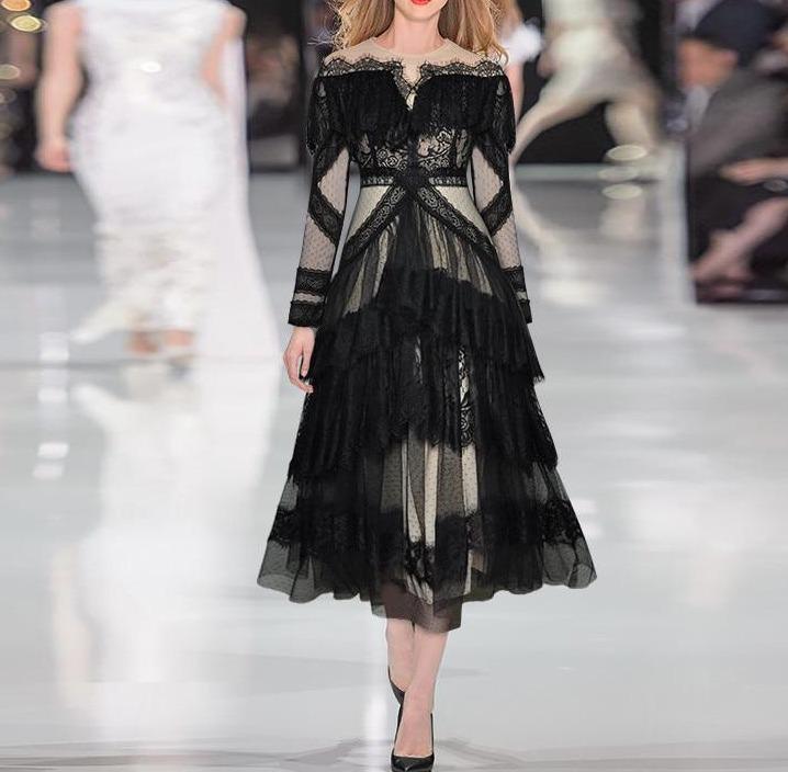 Abito Vintage In Pizzo A Maniche Lunghe