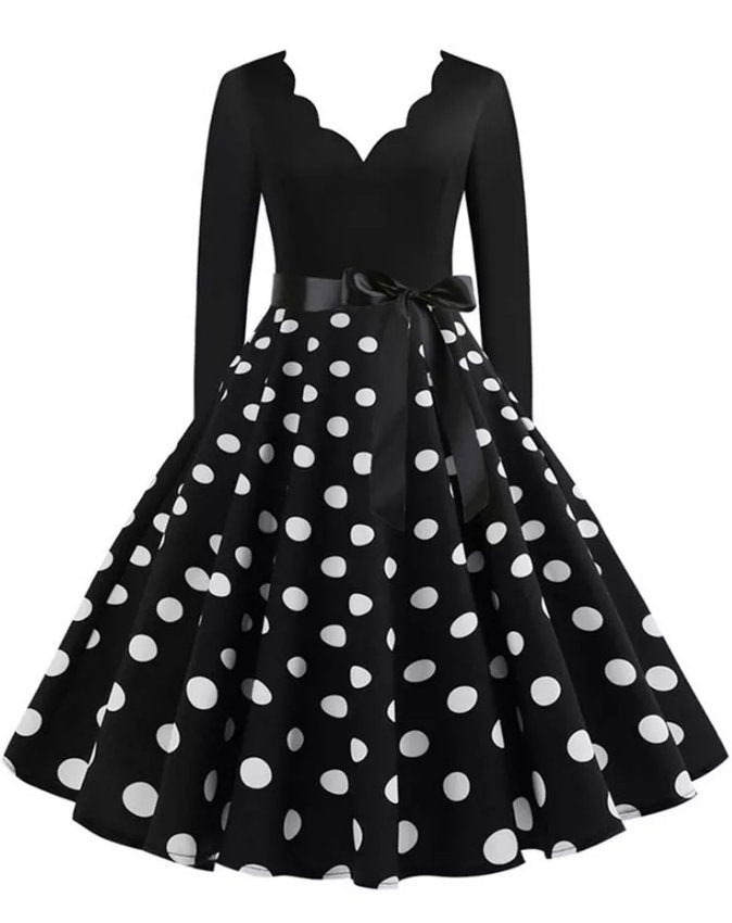 Abito Vintage Rockabilly Black Dots Taglie Forti