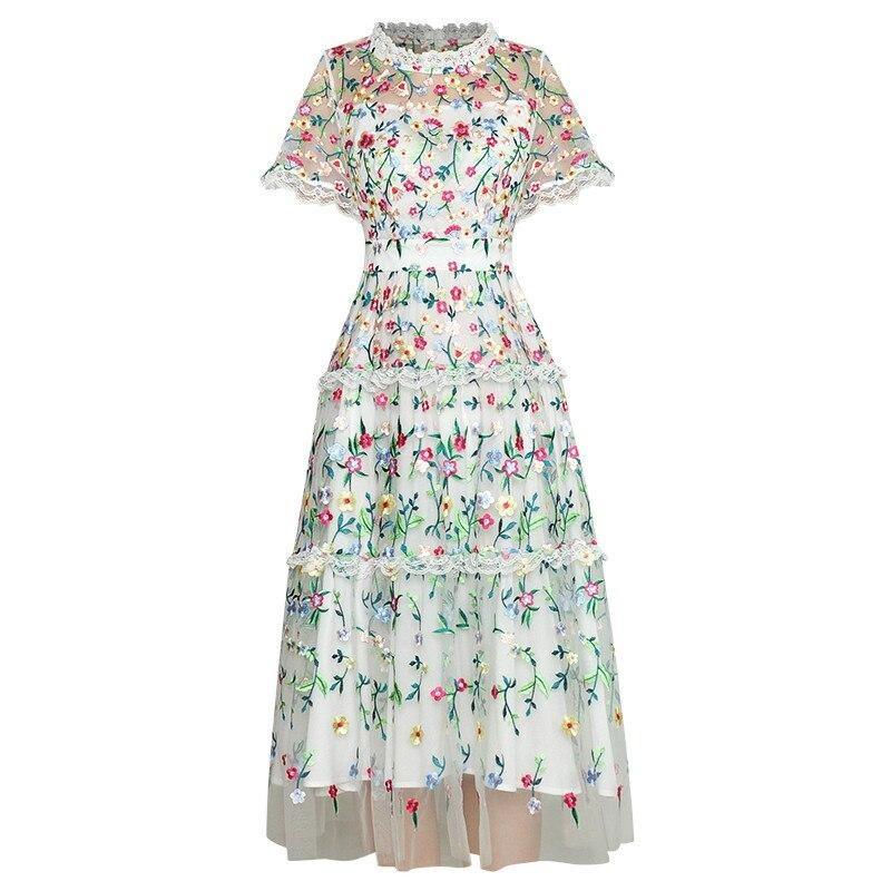 Abito Vintage Moderno Bianco