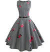 Abito Vintage A Righe Bianche E Nere